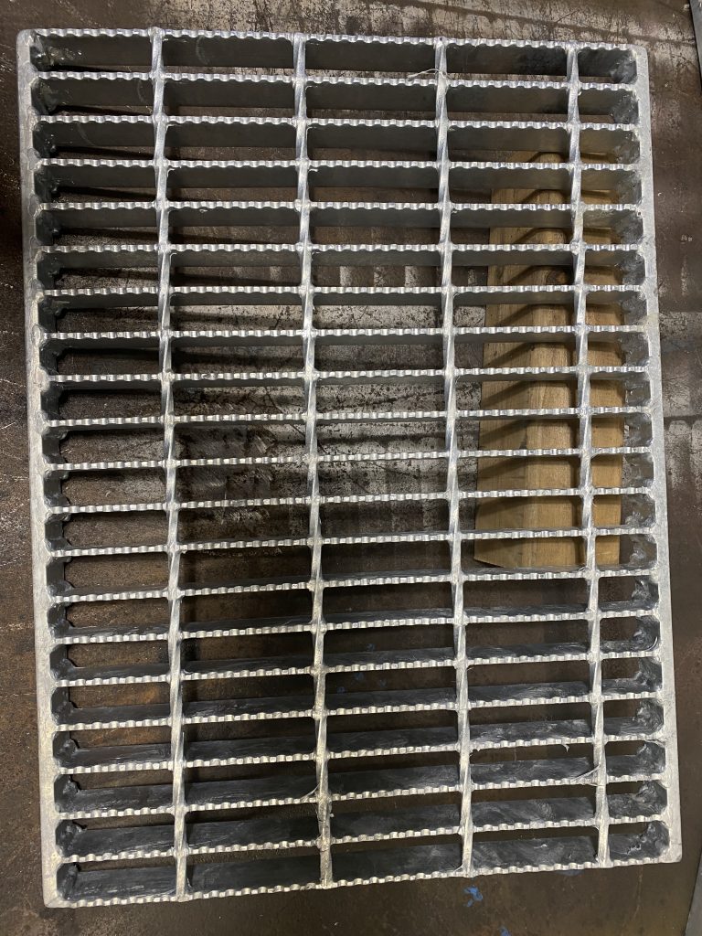 The supported style of drain cover for pedestrian traffic is very similar to bar grating trench cover and often the basin is part of the trench. For JW Investrade Inc. www.metalgrating.ca , London Ontario, 2024